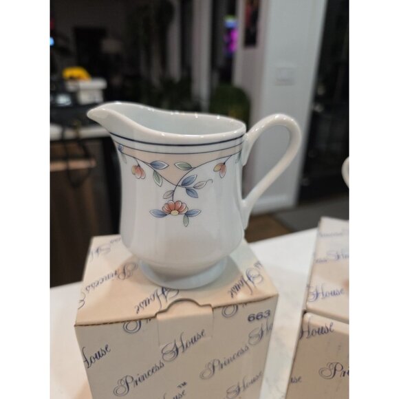 Princess House Fantasia Creamer and Sugar Bowl Set 663 662 Heritage Blossom New - Picture 2 of 4